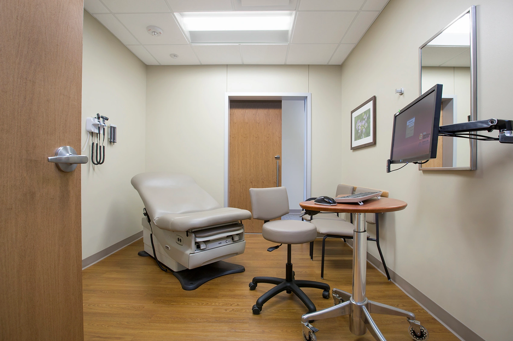 Clinic 161st & W Maple - Image 19