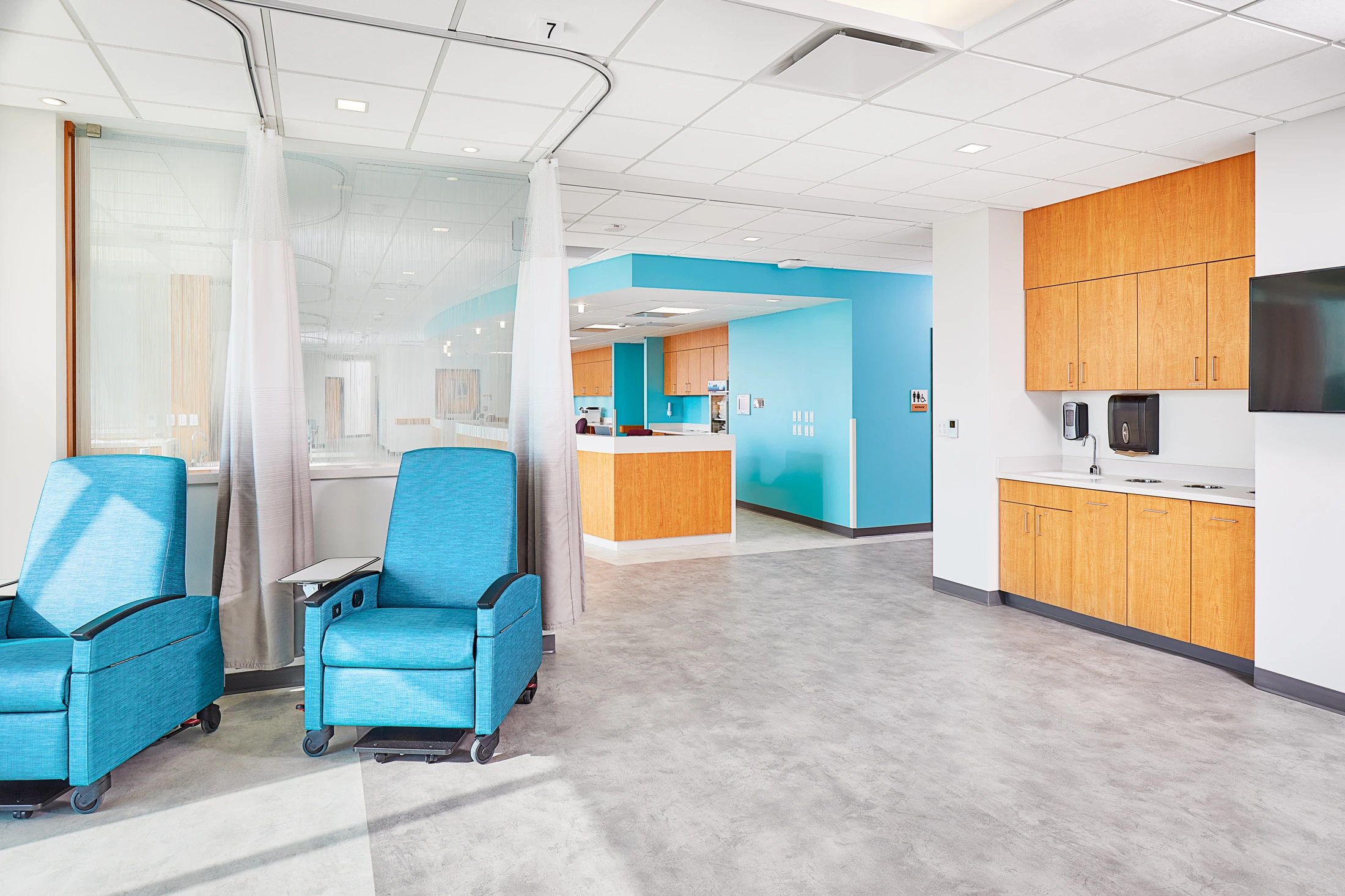 Dubuque Cancer Center - Image 12
