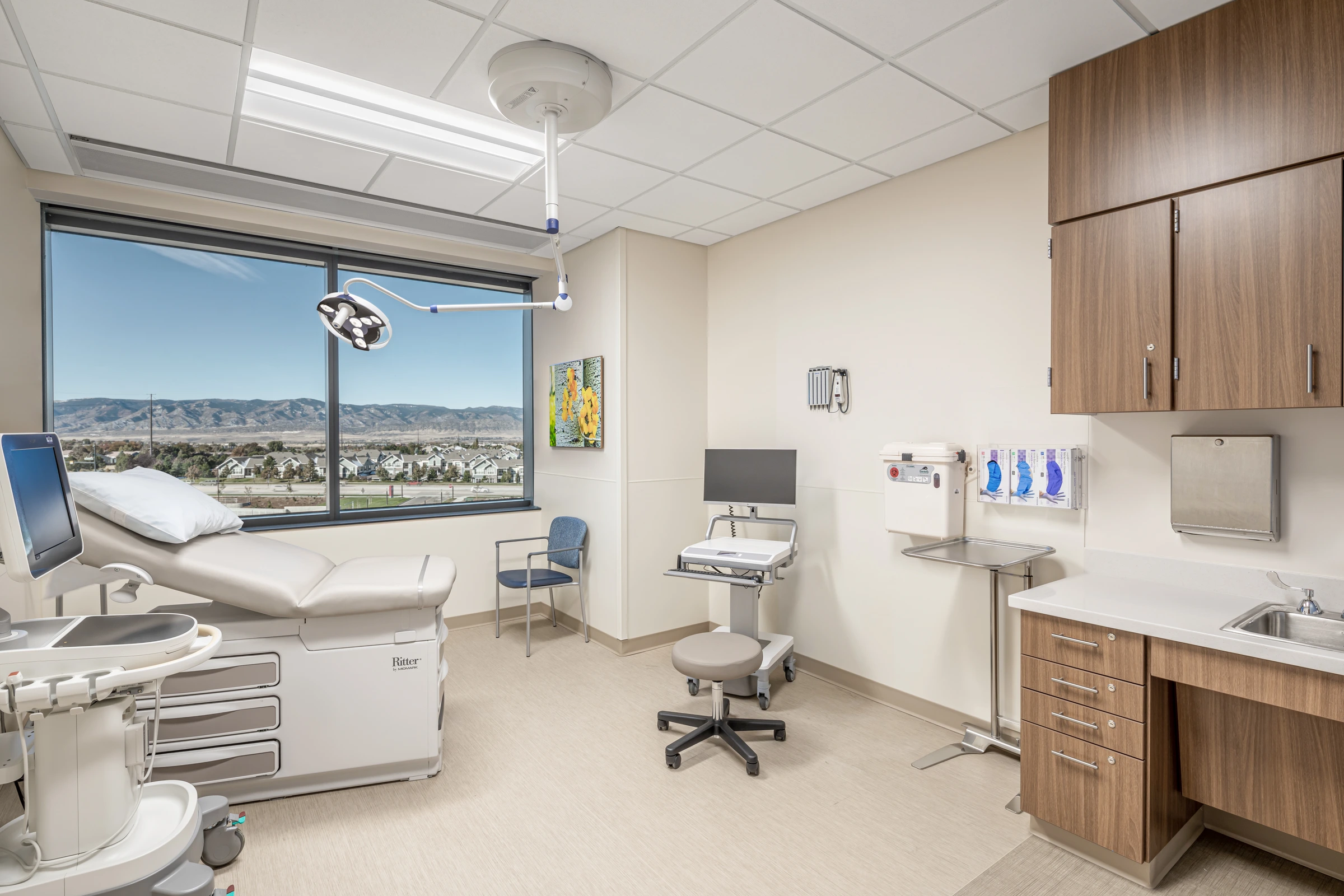 Highlands Ranch Hospital - Image 12