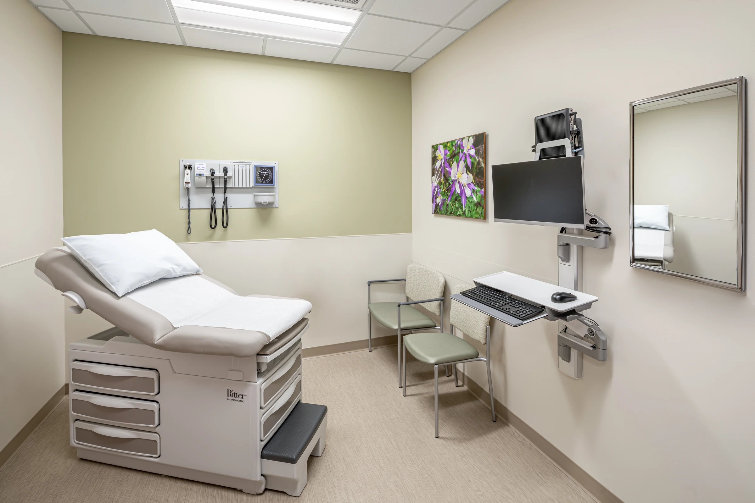 Highlands Ranch Hospital - Image 15