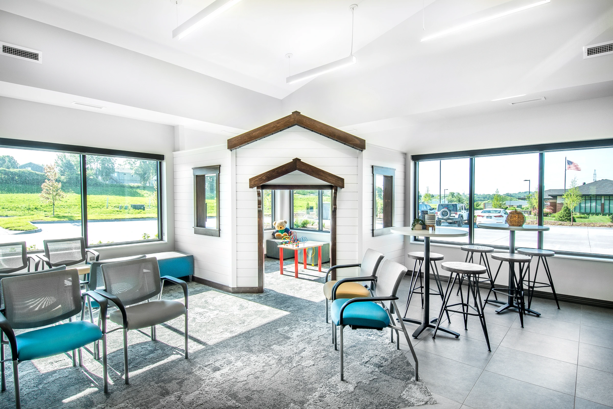 Dental Clinic - Image 7